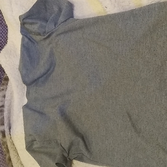 Top - Picture 3 of 3